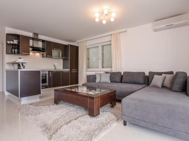 Apartments Villa Slavica Ičići المظهر الخارجي الصورة
