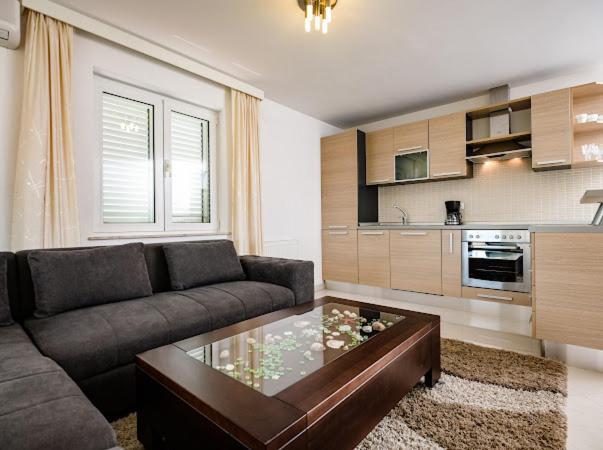 Apartments Villa Slavica Ičići المظهر الخارجي الصورة